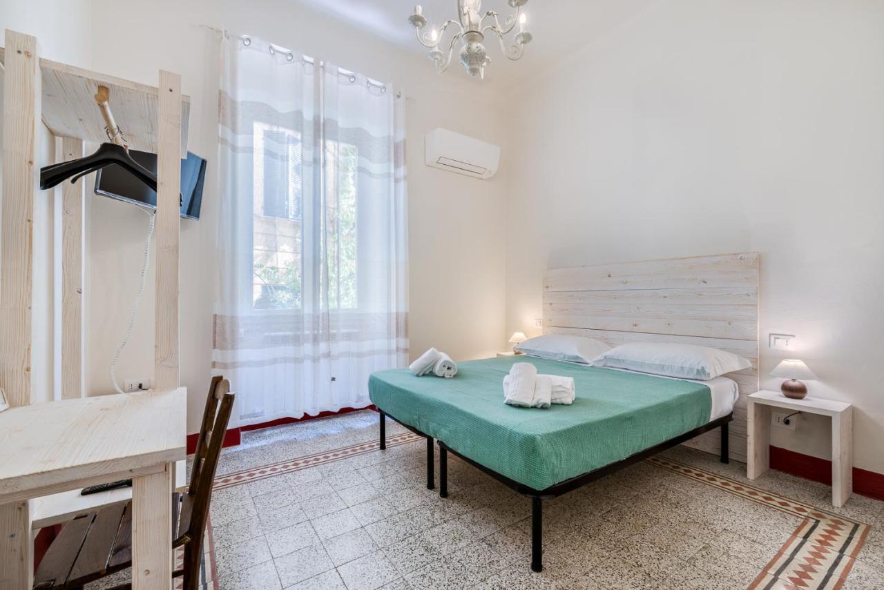 Lia Apartment Специя Екстериор снимка