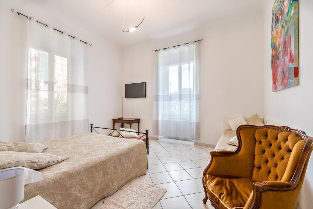 Lia Apartment Специя Екстериор снимка