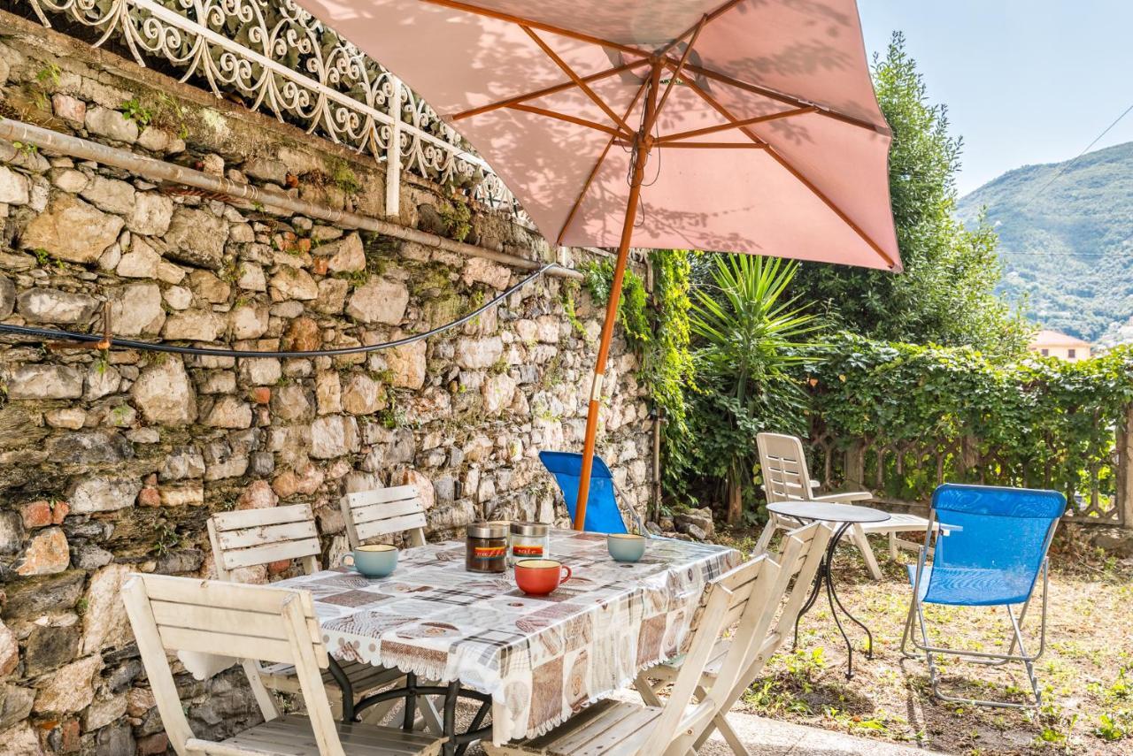 Lia Apartment Специя Екстериор снимка