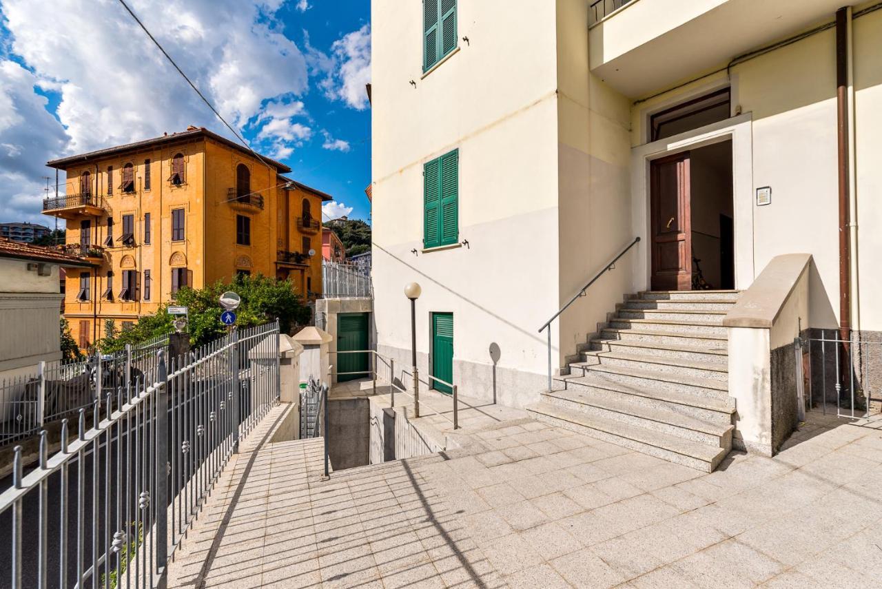 Lia Apartment Специя Екстериор снимка