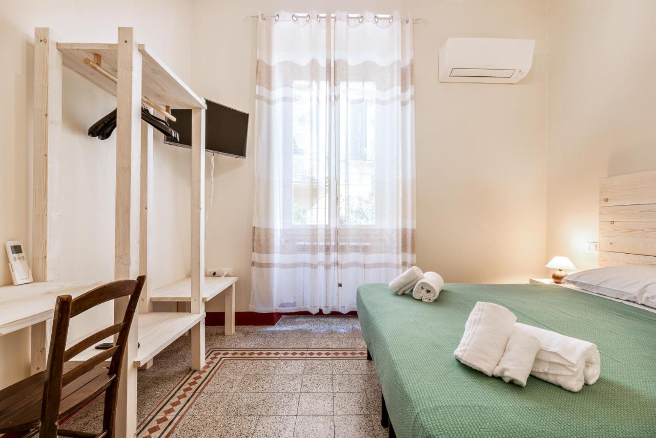 Lia Apartment Специя Екстериор снимка