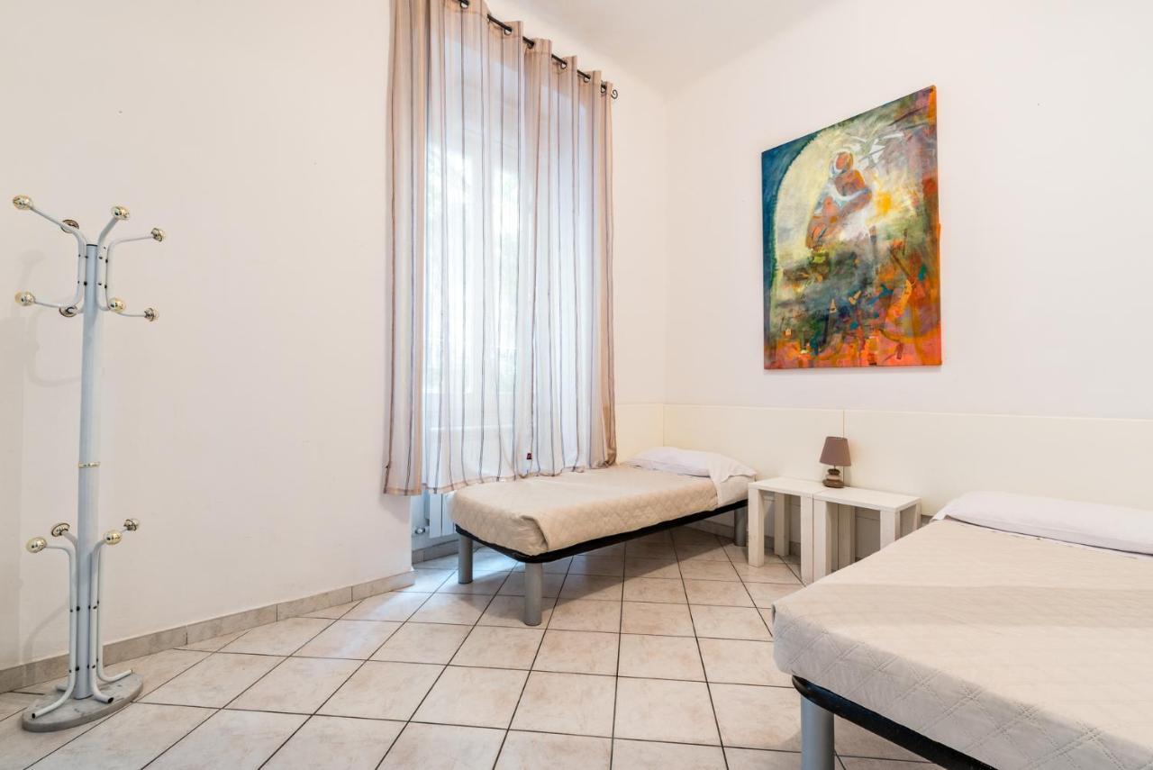 Lia Apartment Специя Екстериор снимка
